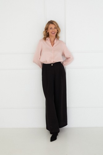 Koszula_pudrowa_różowa_LaWoman_Cupro_03.jpg